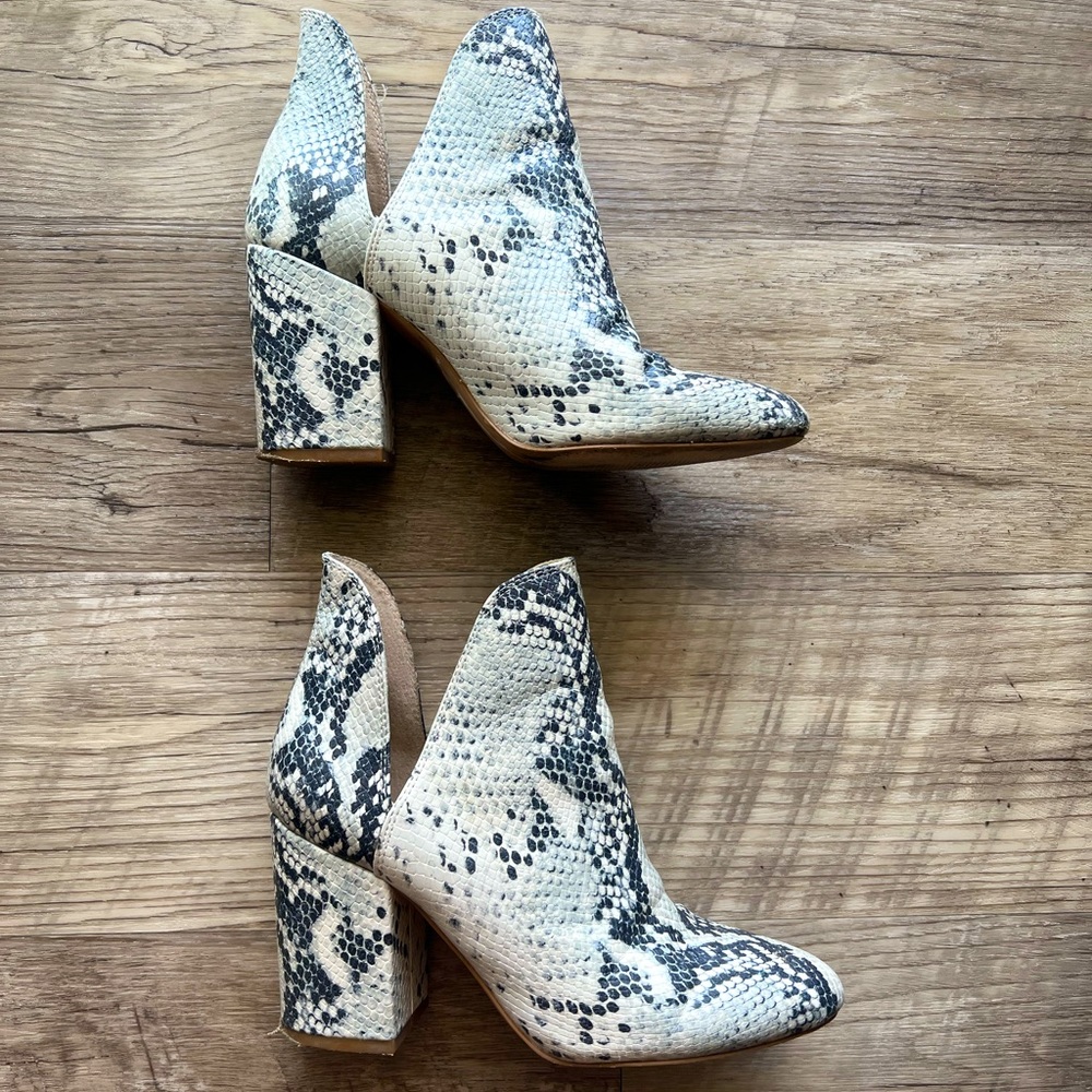 Steve Madden Snake Boots
